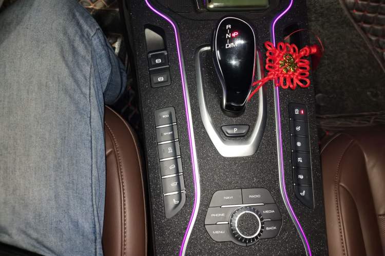 Used Wey VV7 2021 2.0T Technology Edition Gear Lever