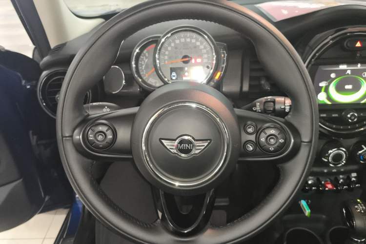 Used MINI 2016 1.5T COOPER Five-Door Edition