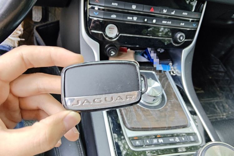 Used Jaguar XFL 2017 XFL 2.0T 240PS Luxury Edition