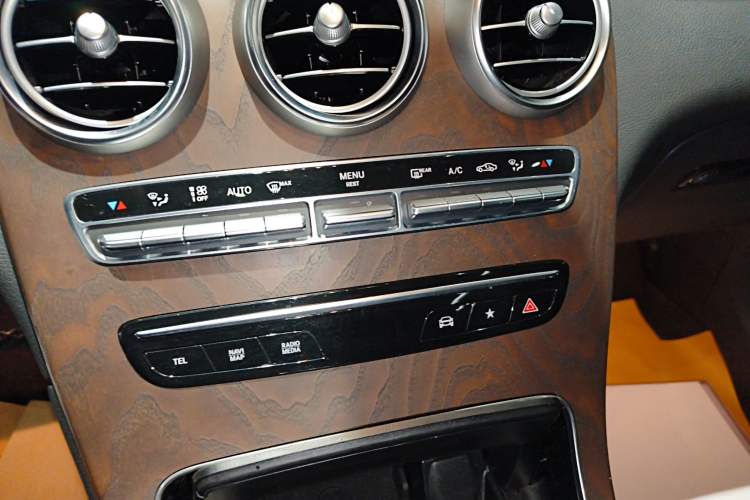 Used Mercedes-Benz GLC 2021 GLC 260 L 4MATIC Luxury Model