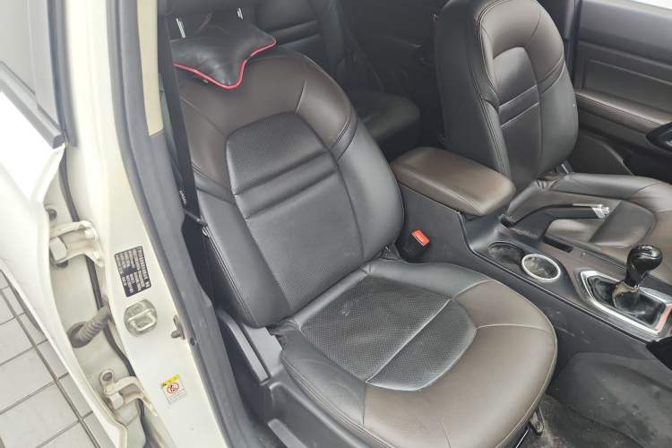 Used GAC Trumpchi GS4 2016 235T Manual Luxury Edition Right Front Seat