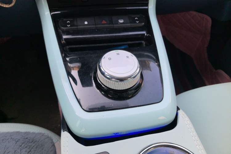 Used Dongfeng NAMMI EX1 2021 Quality Edition Gear Lever