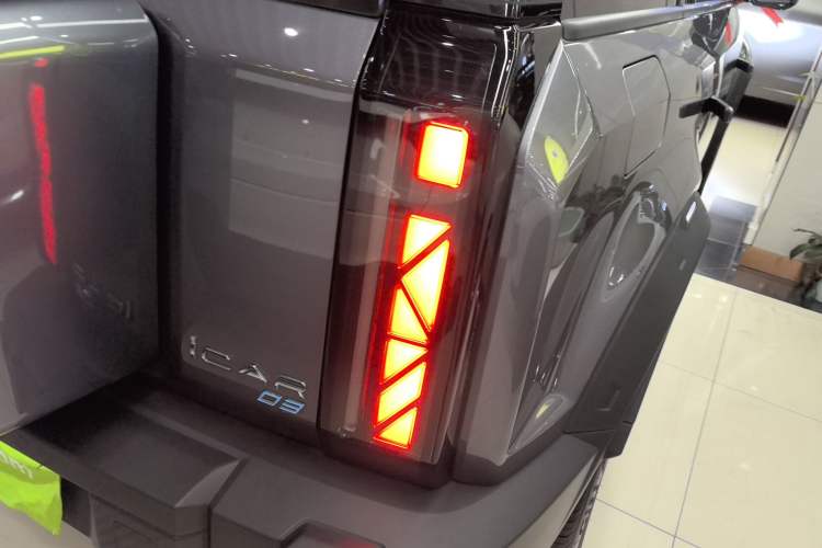 Used iCAR 03 2024 401km Two-Wheel Drive Standard Advanced Version
