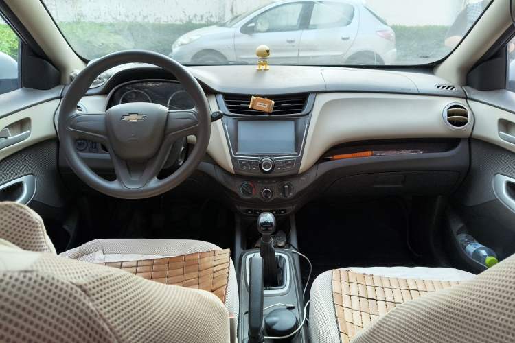 Used Chevrolet Sail 2015 Sail 3 1.3L Manual with Ideal Sunroof Edition
