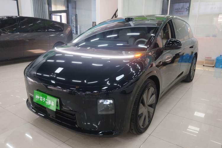 Used Li Auto i8 2025 Model Standard Version