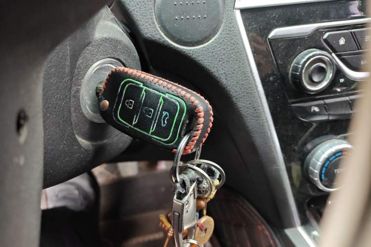 Used Leopaard CS10 2015 2.0T Manual Excellence Edition
