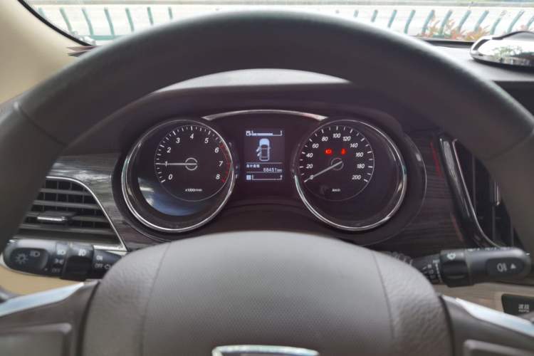 Used Baojun 730 2016 1.5L Manual Comfort Version 7 Seats China V Emission Standard Instrument Cluster