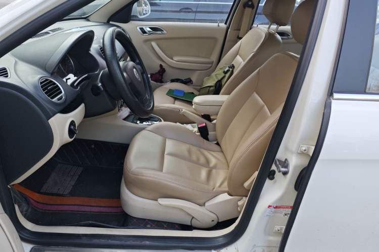 Used Volkswagen Lavida 2008 1.6L Automatic Prestige Edition Left Front Seat