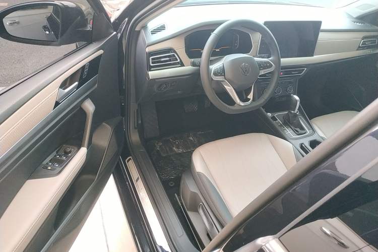 Used Volkswagen Lavida 2023 1.5L Automatic Starry Sky 5 Million Edition Driver Seat