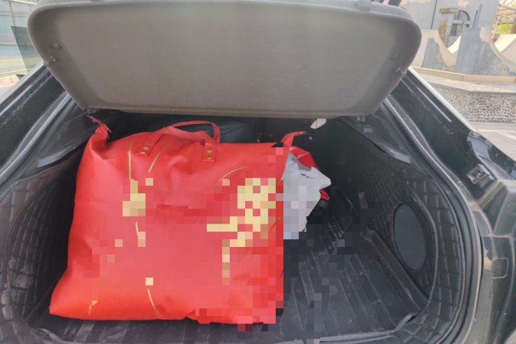 Used Deepal SL03 2022 1.5L 1200 Extended-Range Version Trunk