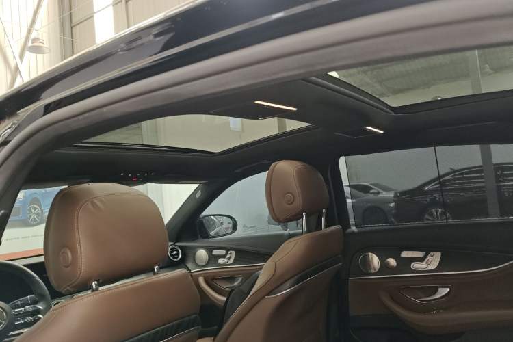 Used Mercedes-Benz E-Class 2022 Revised Version E 300 L Sport Luxury Edition