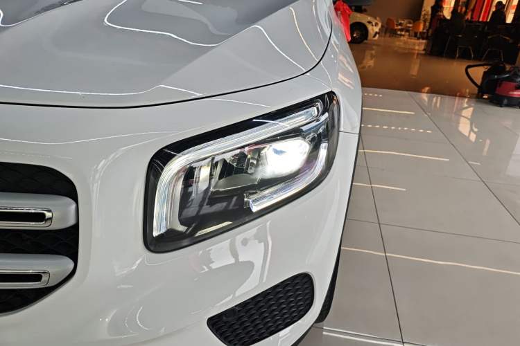 Used Mercedes-Benz GLB 2022 Second Facelift GLB 200 Dynamic Edition