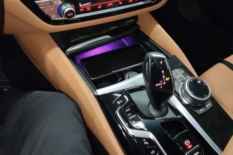 Used BMW 6 Series GT 2022 630i M Sport Package
