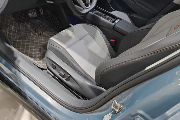 Used Volkswagen ID.7 VIZZION 2024 AIR model