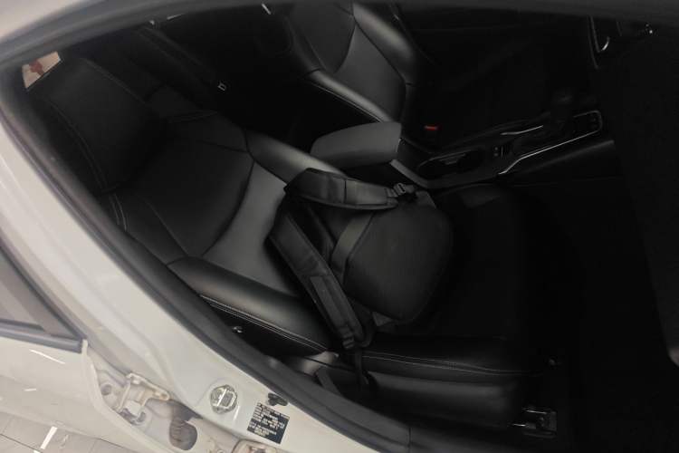 Used Toyota Corolla 2021 1.2T S-CVT Elite PLUS Edition Right Front Seat