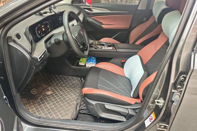 Used Changan Eado 2022 PLUS Blue Whale NE 1.4T GDI DCT Prestige Edition