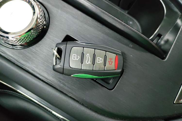 Used Haval H6 New Energy 2023 DHT-PHEV 110KM Enjoyment Edition Vehicle Key