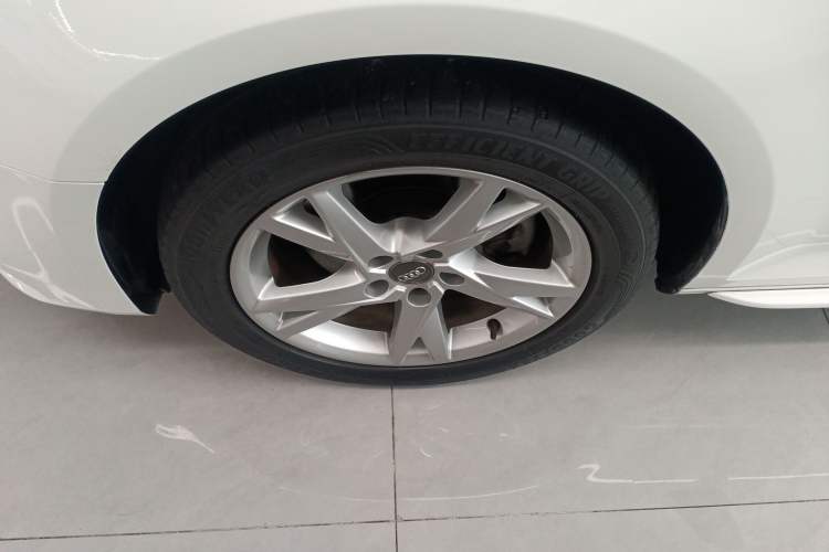 Used Audi A4L 2019 35 TFSI Ambition China VI