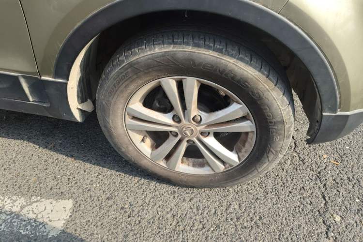 Used HYOSOW S2 2015 1.5L Manual Luxury Edition China IV Right Front Wheel Hub