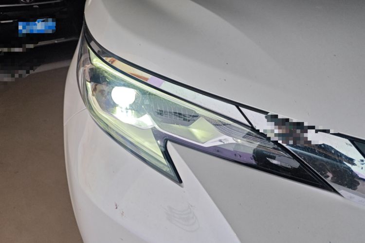 Used Toyota SIENNA 2026 Model 2.5L Dual-Engine Two-Wheel-Drive Comfort Edition