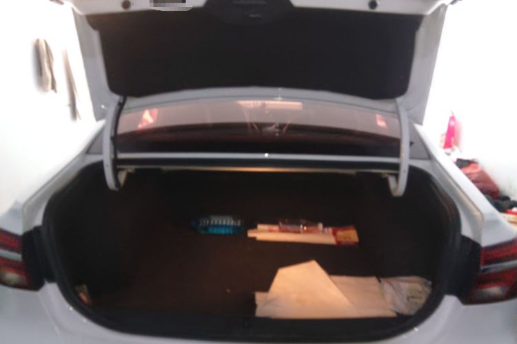 Used Roewe i6 2018 20T Automatic Internet ZhiZun Edition