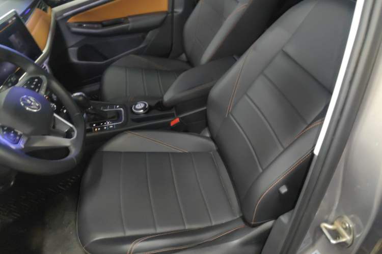 Used Volkswagen Bora 2023 200TSI DSG SmartDrive PRO Edition Left Front Seat