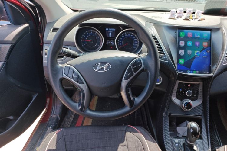 Used Hyundai Elantra (5th Generation / Langdong) 2015 1.6L Automatic Leading Model Steering Wheel