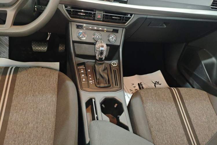 Used Volkswagen Lavida 2019 1.5L Automatic Fashion Edition China VI