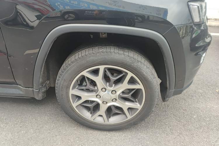 Used Jeep Grand Cherokee 2020 3.0L Elite Navigation Edition
