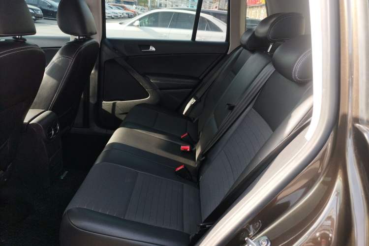 Used Volkswagen Tiguan 2017 300TSI Automatic Two-Wheel Drive Silk Road Luxury Edition