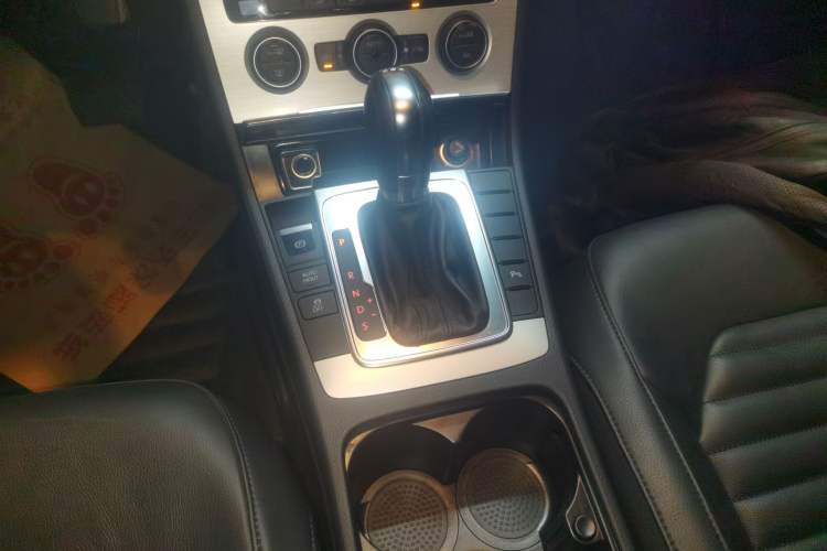 Used Volkswagen Magotan 2016 1.8TSI Smart Enjoyment Leading Model Gear Lever