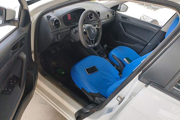 Used Jetta VA3 2019 1.5L Manual Entry-Level Version Driver Seat