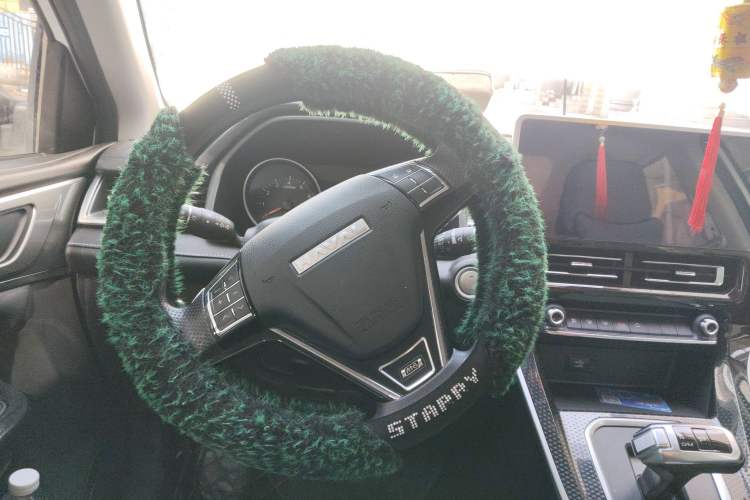 Used Haval M6 2023 PLUS 1.5T DCT Elite Smart Connectivity Model