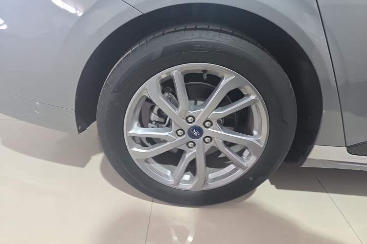 Used Ford Mondeo 2023 EcoBoost 180 Luxury Model
