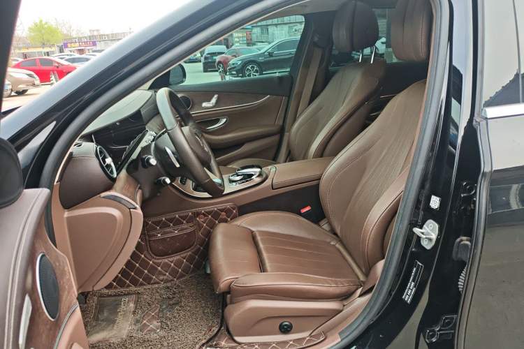 Used Mercedes-Benz E-Class 2016 E 200 L
