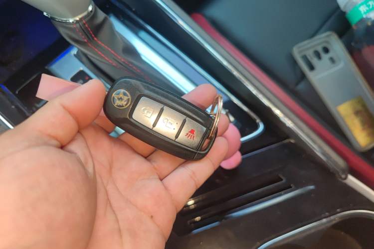 Used Venucia T60 2018 1.6L CVT Smart & Fun Version China V Standard
