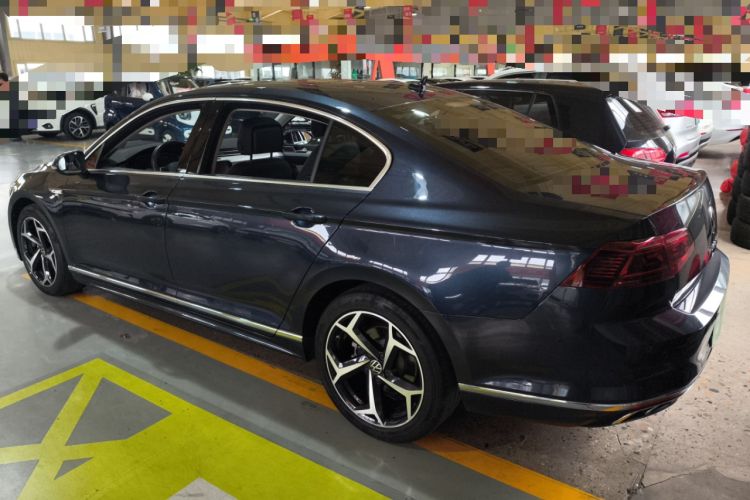 Used Volkswagen Magotan 2023 2 Million Units Commemorative Edition 330TSI DSG Luxury Version