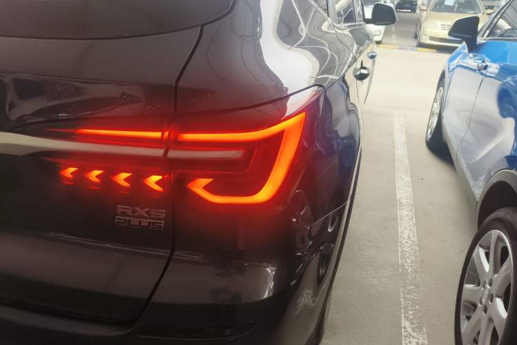 Used Roewe RX5 2025 PLUS 330TGI Automatic Trendsetting Smart Edition Exterior 3