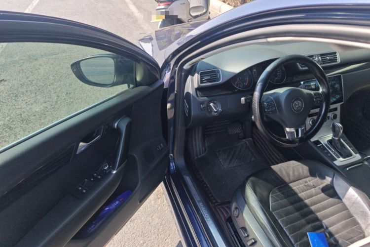 Used Volkswagen Magotan 2011 1.8TSI DSG Luxury Model Driver Seat