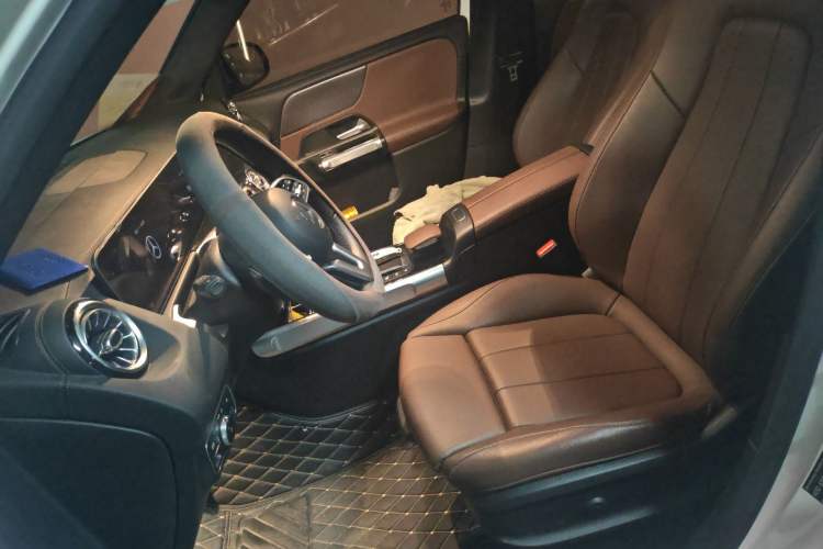 Used Mercedes-Benz GLB 2020 Updated GLB 200 Dynamic Edition
