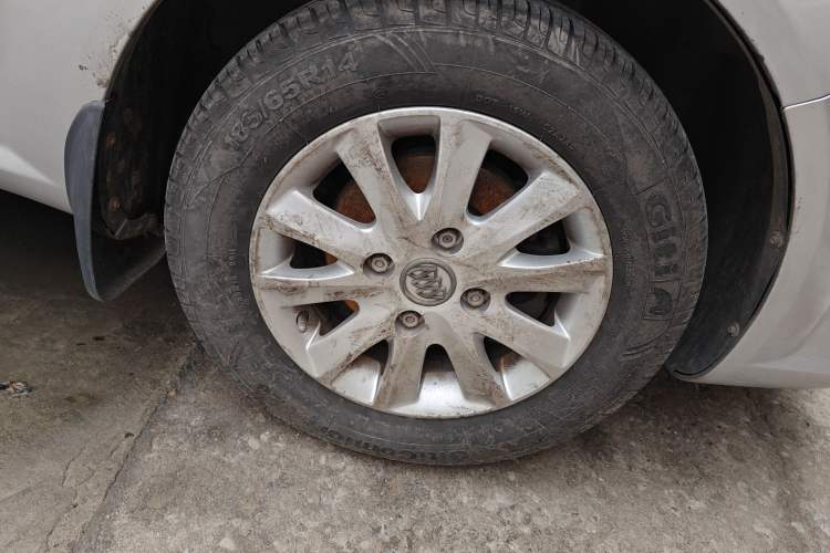 Used Buick Excelle 2013 1.5L Manual Classic Model