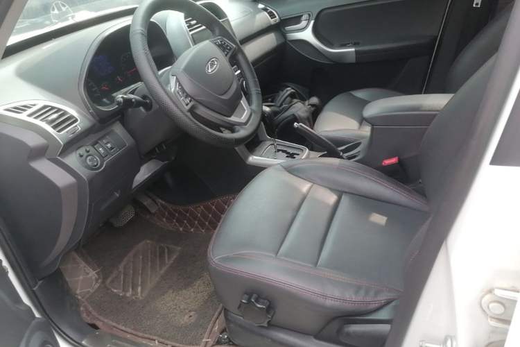 Used Chery Tiggo 3 2015 1.6L CVT ZhiShang Commemorative Edition Left Front Seat