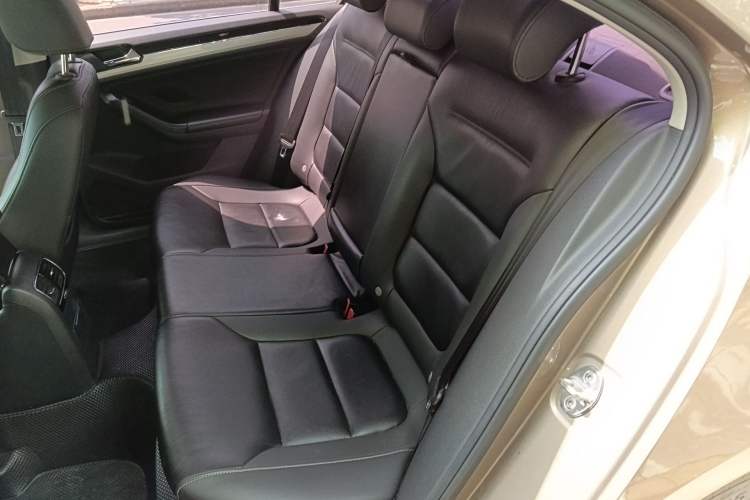 Used Volkswagen Sagitar 2017 1.6L Automatic Comfort Model Left Rear Seat