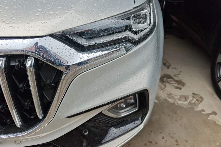 Used Hongqi HS5 2022 Facelifted Version 2.0T Smart Connect Flagship All-Wheel-Drive Edition
