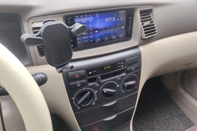 Used Toyota Corolla EX 2011 1.6L Manual Classic Edition
