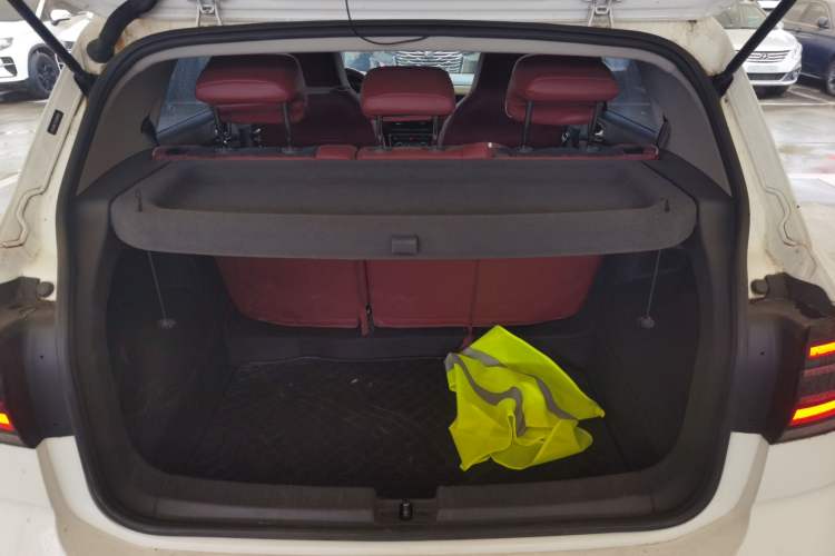 Used Volkswagen T-Cross 2019 1.5L Automatic Comfort Edition Trunk