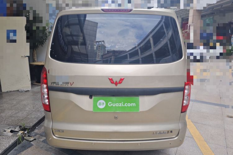 Used Wuling Hongguang V 2019 1.5L Jingqu Version China VI LAR