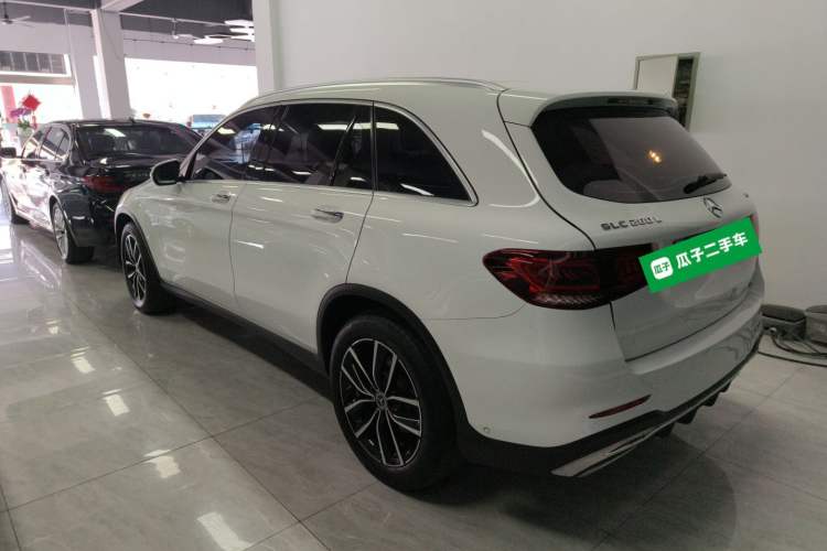 Used Mercedes-Benz GLC 2022 Facelift GLC 260 L 4MATIC Luxury Edition Rear Left 45 Deg