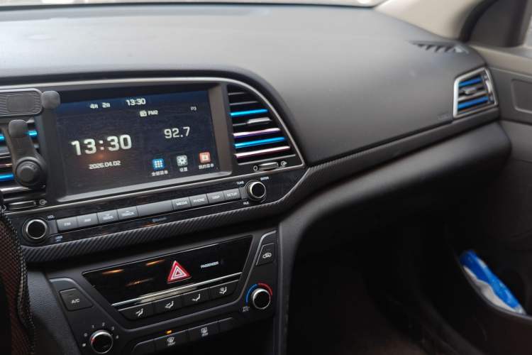 Used Hyundai Elantra (6th Generation / Lingdong) 2018 1.4T Dual-Clutch Xuan Dong · Dynamic Edition Audio And AC Panel