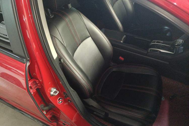 Used Honda Civic 2019 220TURBO CVT Dynamic Edition China VI Emission Standard Right Front Seat